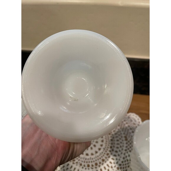 3 piece vintage fire king Milk Glass set - Picture 5 of 8